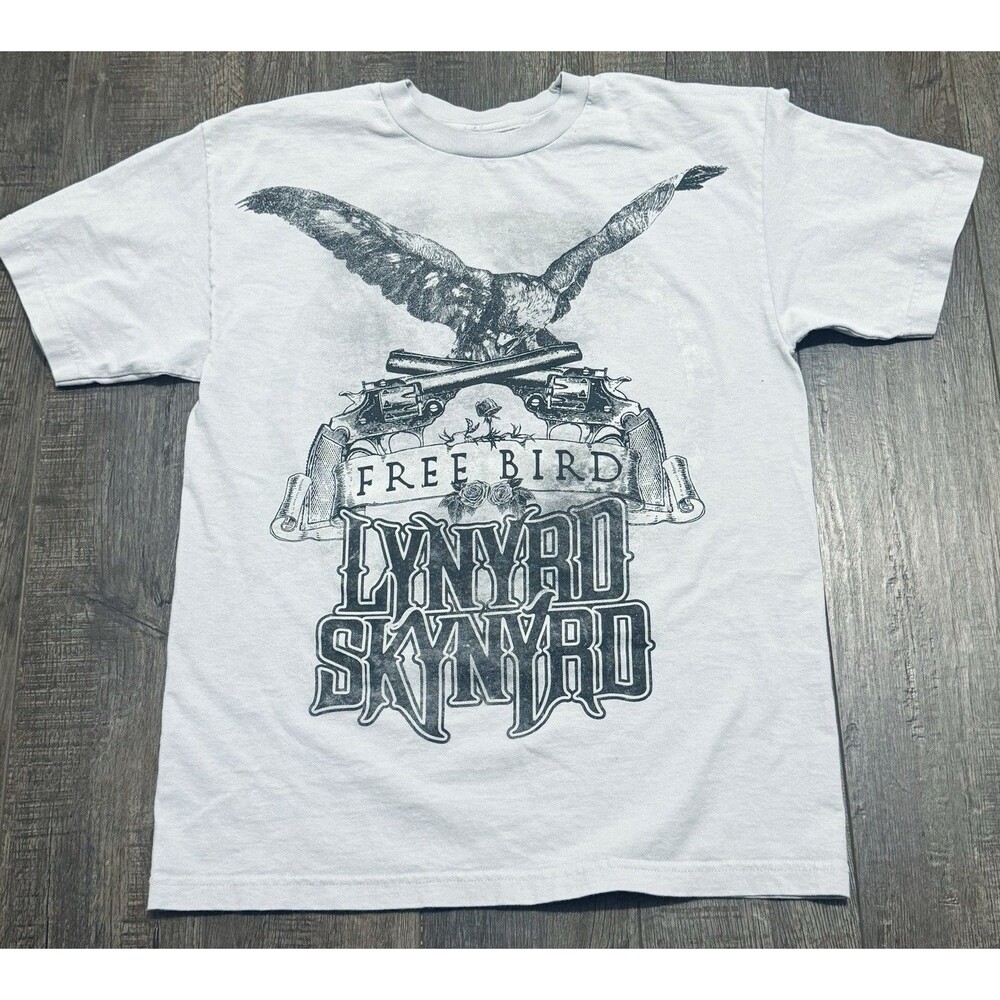 Lynyrd Skynyrd Free Bird Music Classic Rock Concert Tour T Shirt 2017 Size M